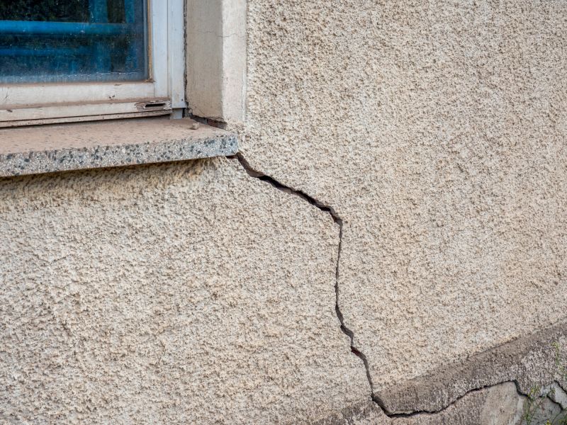Cracked Stucco Repair in Santa Rosa, CA